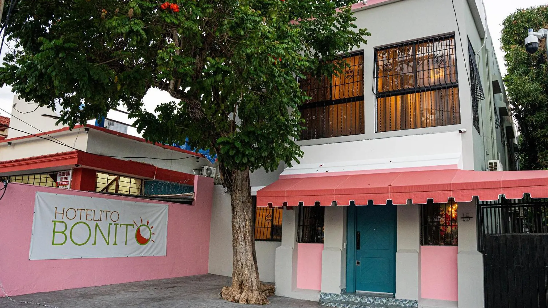 Hotelito Bonito Eli & Edw contacts